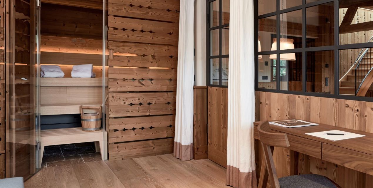 Private Spa area with Finnish sauna