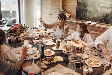 Family brunch in your chalet